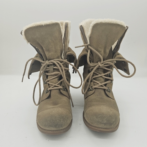 Ugg Gradin Womens Tan Suede Leather Lace Up Round Toe Stacked Heel Boots Size 8 - Picture 3 of 12